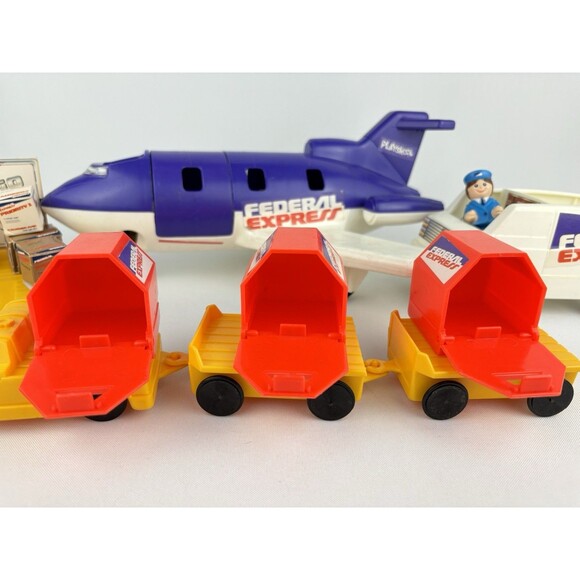 Vintage‎ 1984 PlaySkool Air Cargo Playset #295 Federal Express FedEx Plane Van - Picture 9 of 15